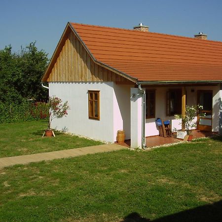 Villa Martonvendeghaz 1 Gelse Esterno foto